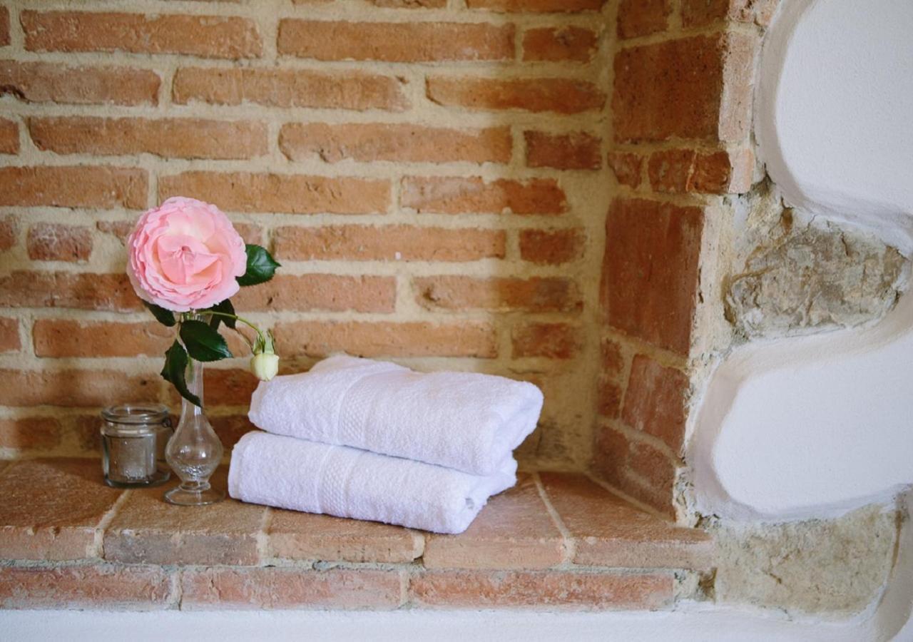 Case Malva Agriturismo I Millepini מראה חיצוני תמונה